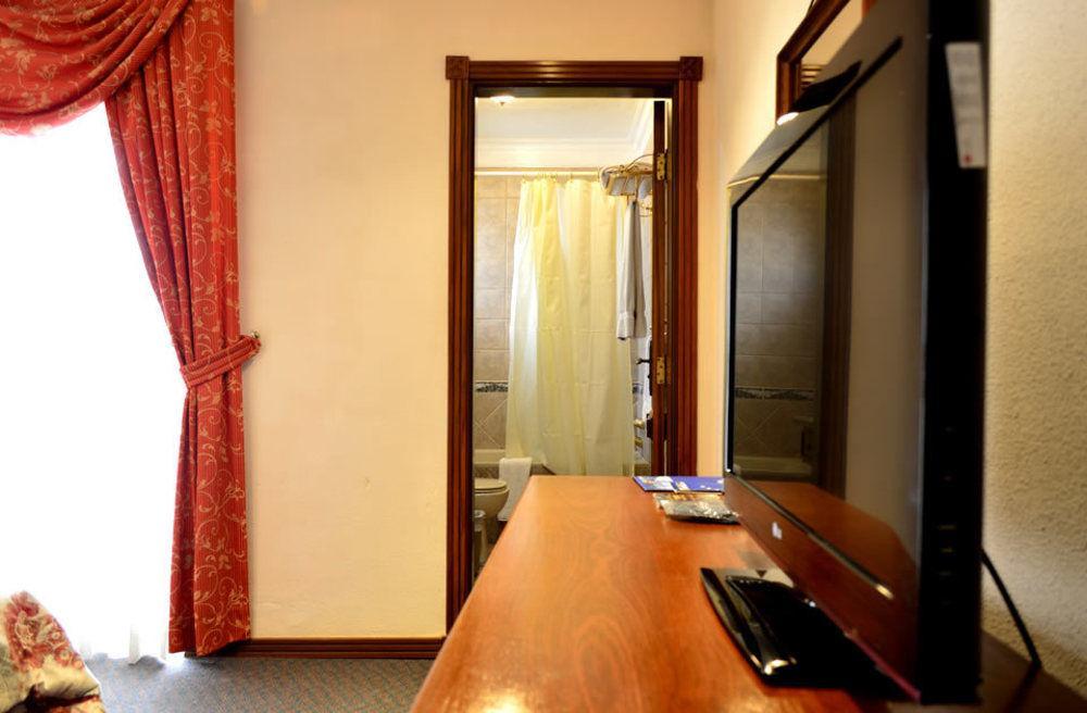 Hotel Paulistania Casa Blanca à Santa Cruz de La Sierra Extérieur photo