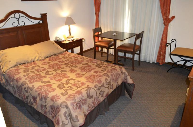 Hotel Paulistania Casa Blanca à Santa Cruz de La Sierra Extérieur photo