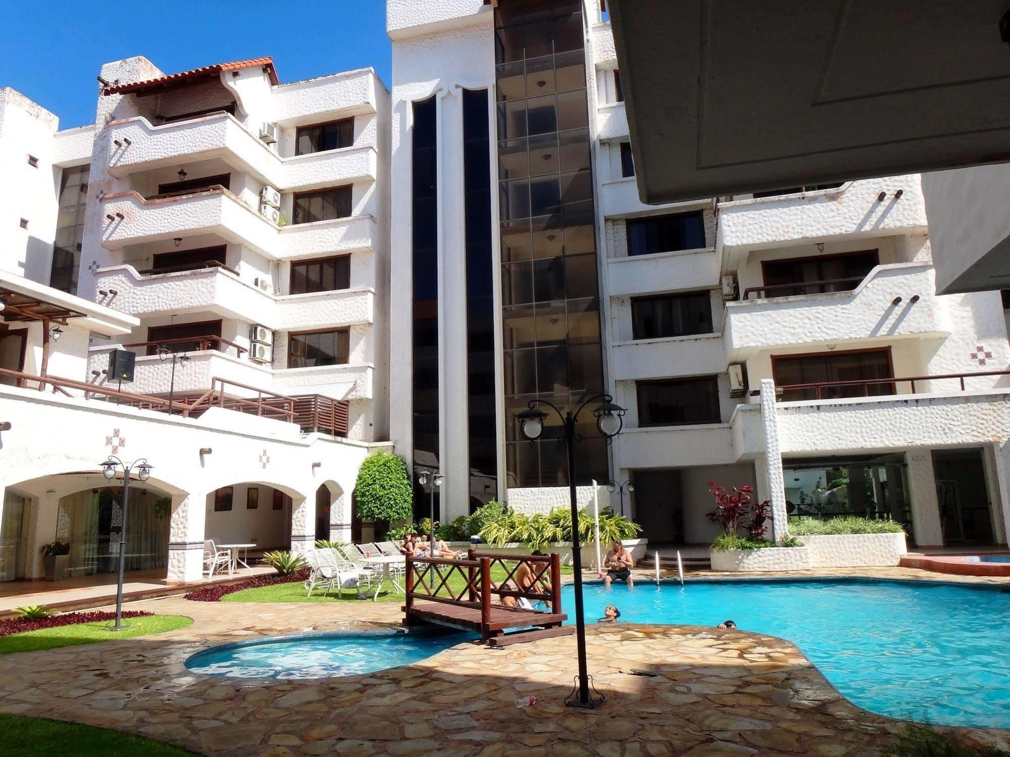 Hotel Paulistania Casa Blanca à Santa Cruz de La Sierra Extérieur photo
