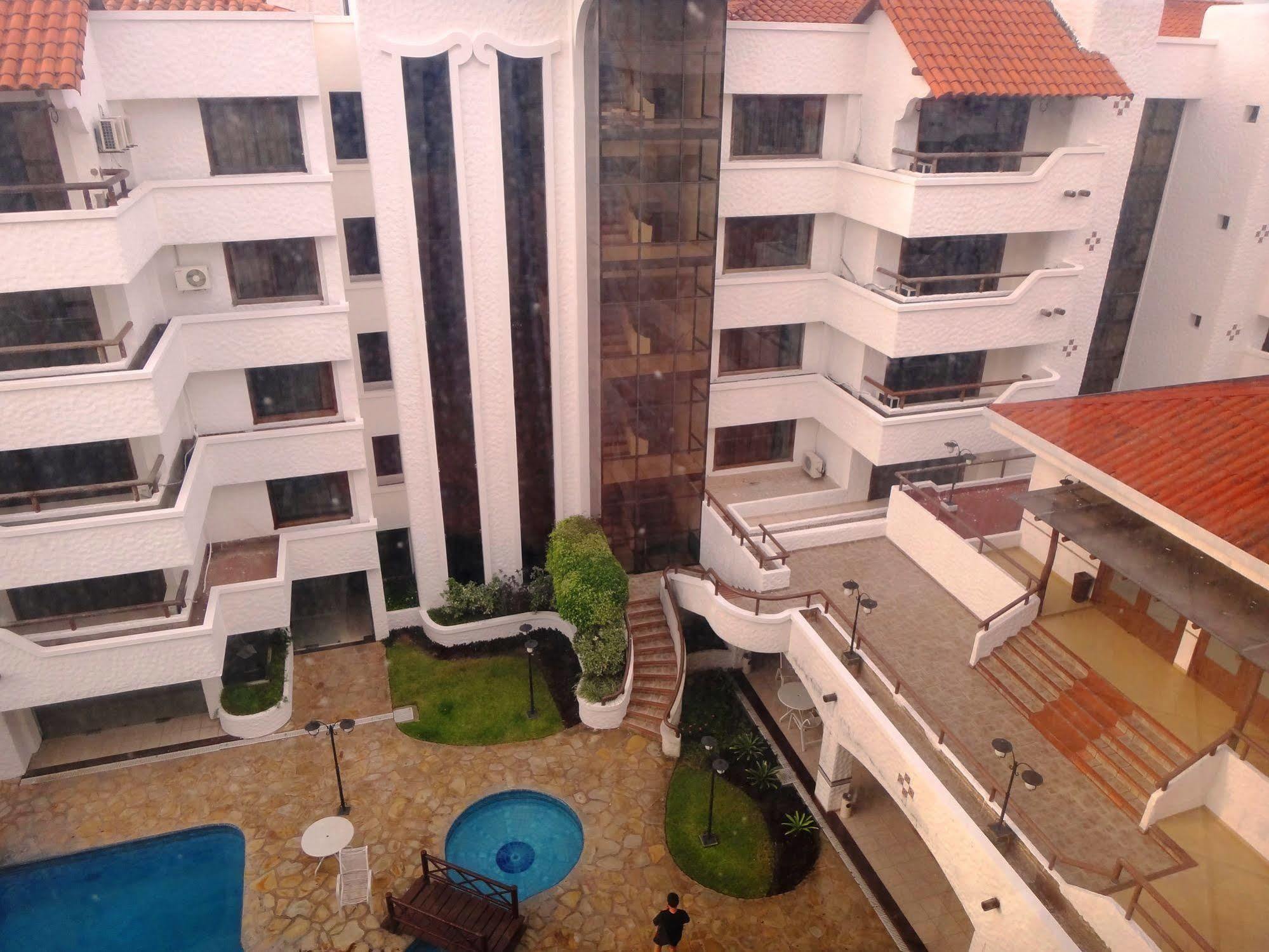 Hotel Paulistania Casa Blanca à Santa Cruz de La Sierra Extérieur photo